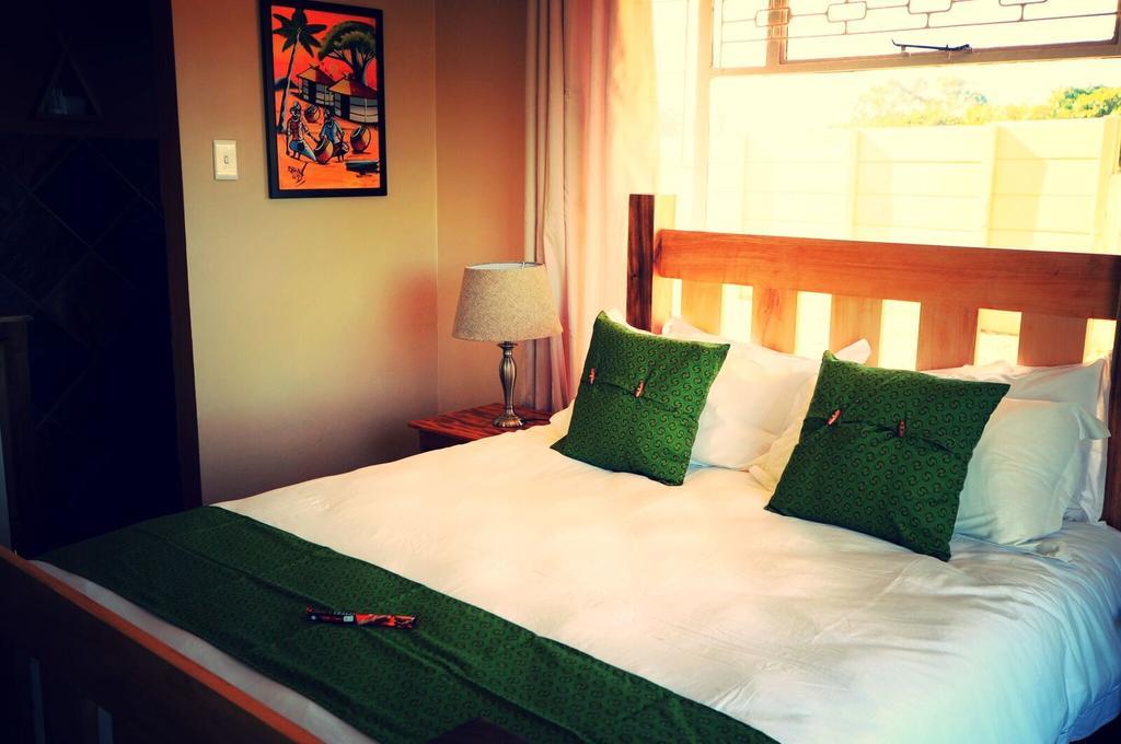 Nukakamma River Lodge Колчестър Екстериор снимка