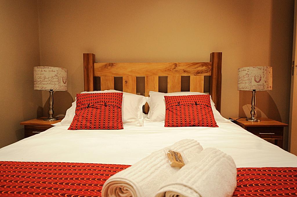Nukakamma River Lodge Колчестър Екстериор снимка